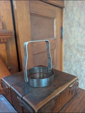 Vintage Kwik-Kut Plain Edge Food Chopper Biscuit Cookie Cutter USA